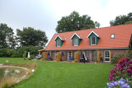 Urlaubsdomizil Im Gruenen Apartment Вестерщеде Екстериор снимка